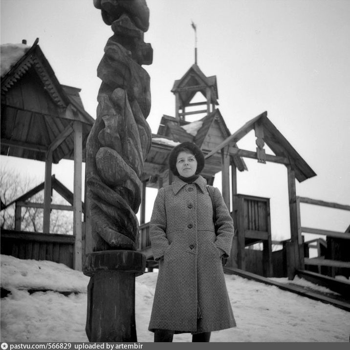 Деревянный городок, Черное озеро, фото: pastvu.com
